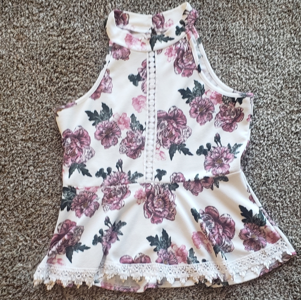 Floral Sleeveless Top